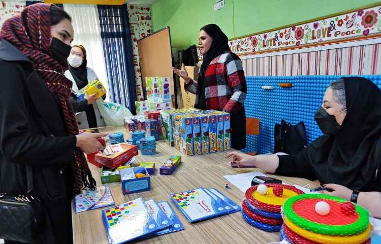 :حضور پر شور دانش آموزان، اولیا و آموزگاران در نمایشگاه کتاب و بازی های فکری 3