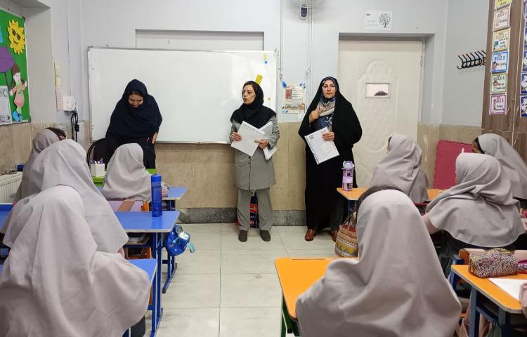 حضور کارشناس محترم ستاد 1