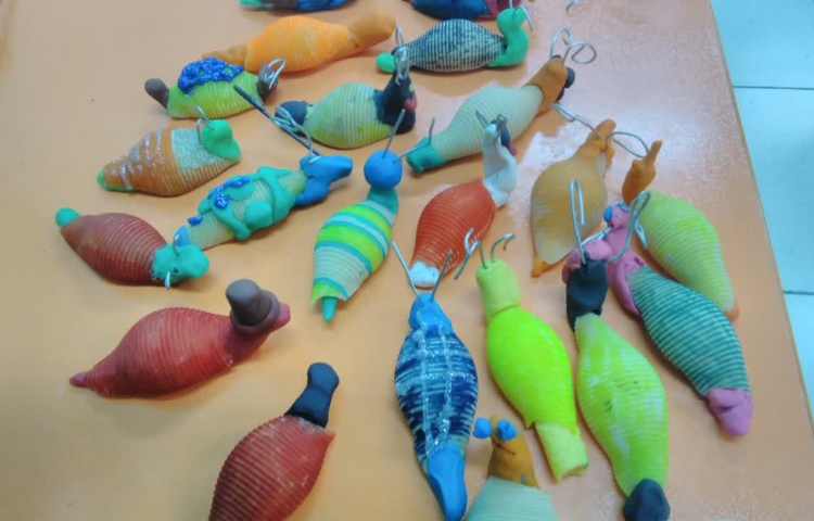 حلزون ،سفر به ماه ،حباب های درخشان