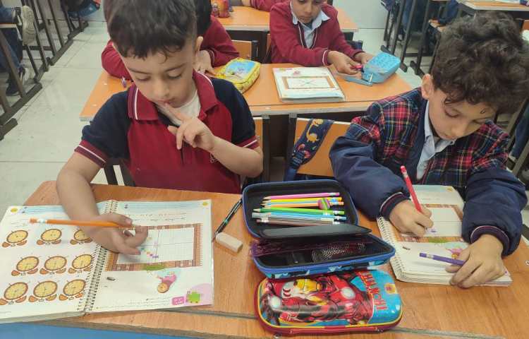 حل تمرینات ریاضی درکلاس