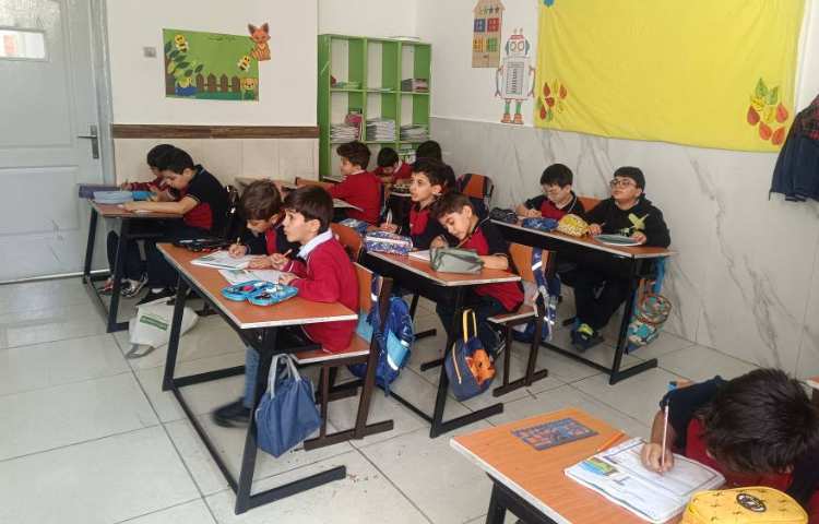 حل تمرینات کتاب کار با مشارکت دانش‌آموزان 1