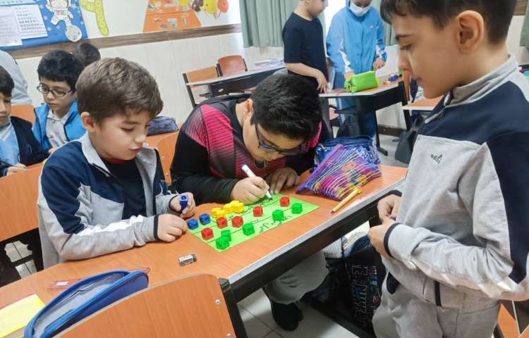 حل مسأله به روش رسم شکل 4