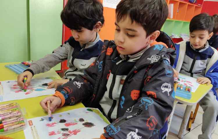 حل کاربرگ هوش نقاشی خلاقانه با استفاده از چنگال 1