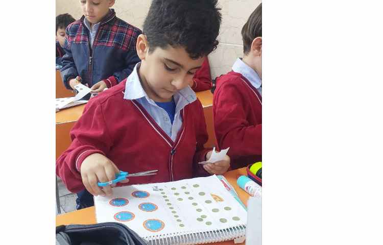 حل کتاب ریاضی و کتاب کار با تقویت مهارت برش سکه ها 3