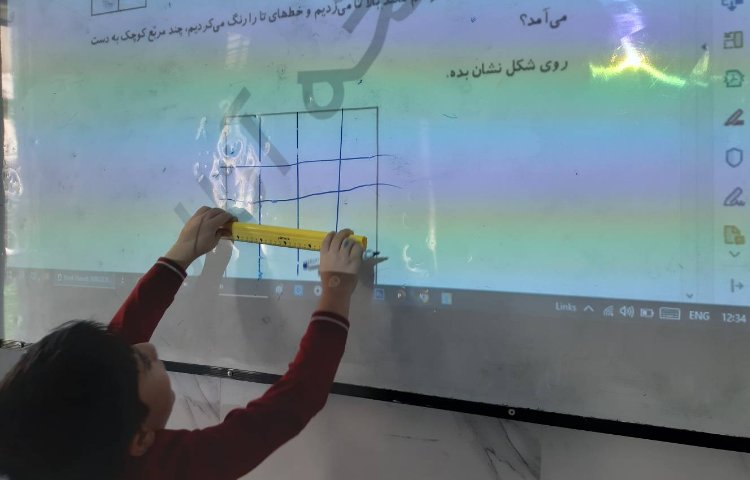 حل کتاب هوش و ریاضی توسط دانش‌آموزان 2