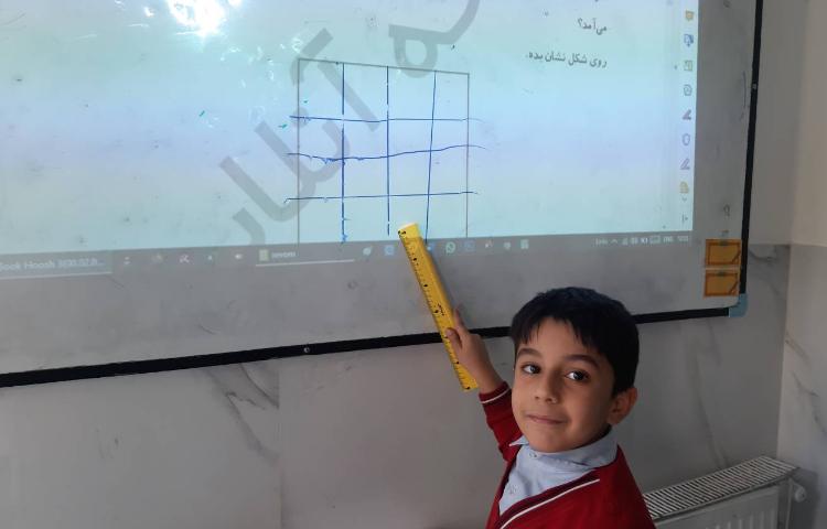 حل کتاب هوش و ریاضی توسط دانش‌آموزان 4