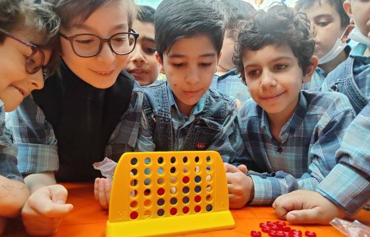 :حیات پایا/حیاط پویا 2