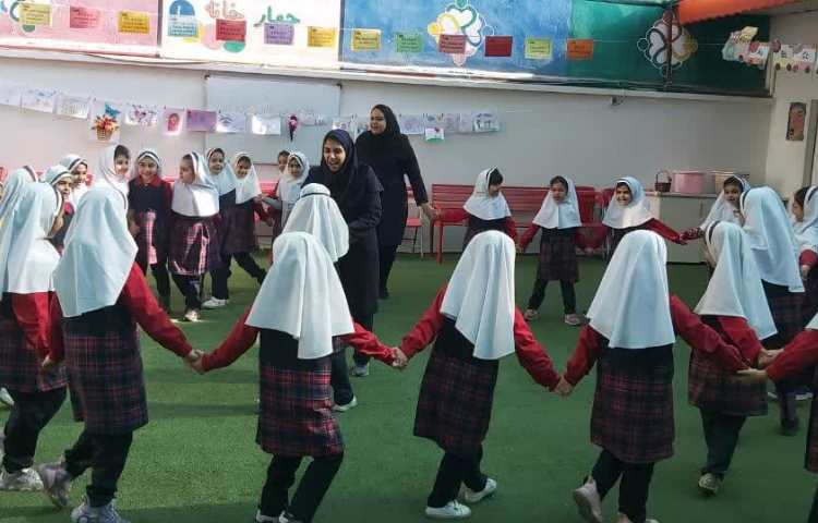 حیاط پویا ، حیات پایا 1