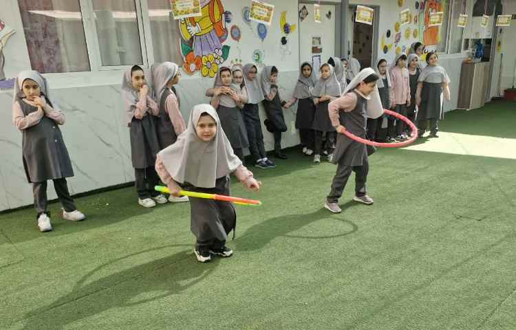 حیاط پویا، حیات پایا 1