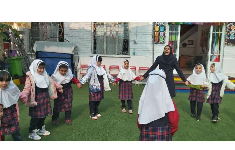 حیاط پویا ، حیات پایا 2