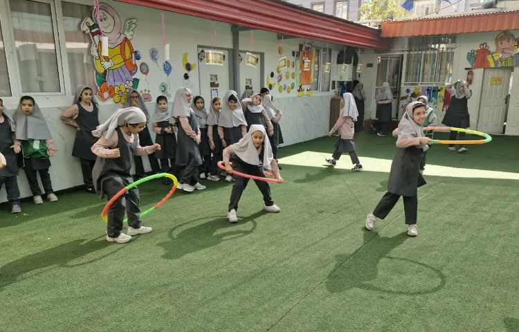 حیاط پویا، حیات پایا 2