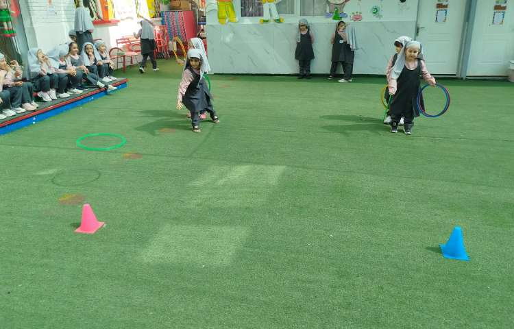 حیاط پویا، حیات پایا 3