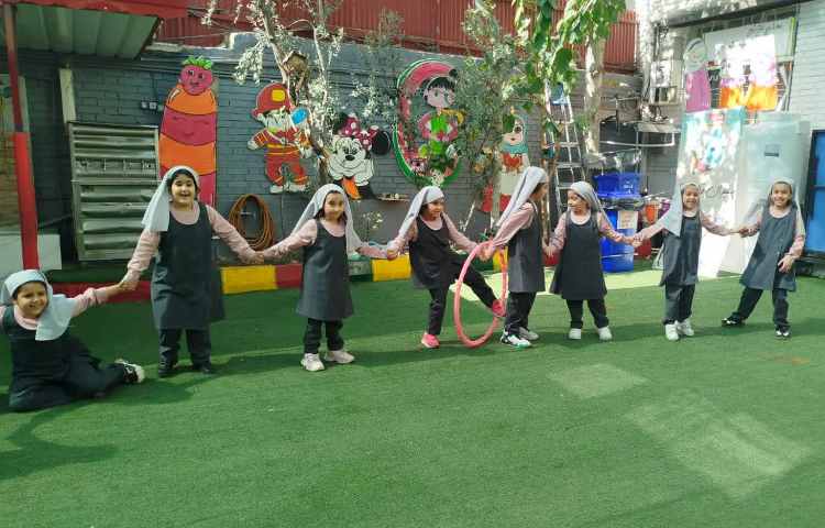 حیاط پویا، حیات پایا 4