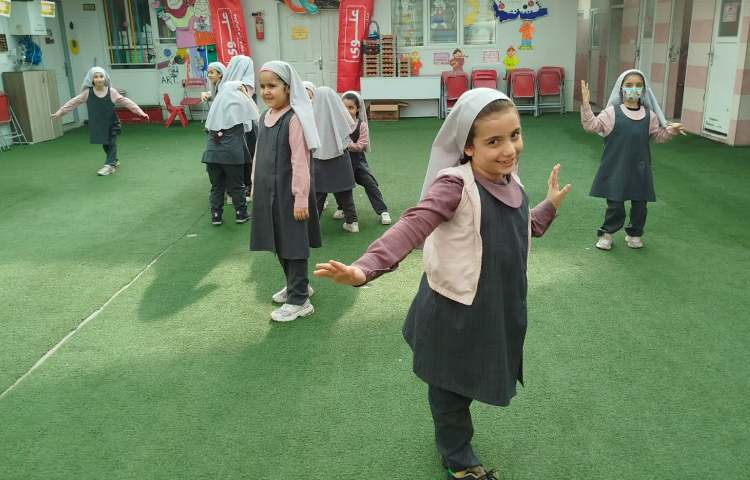 حیاط پویا، حیات پایا 4