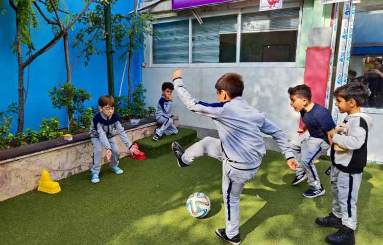 حیاط پویا ،حیات پایا 7