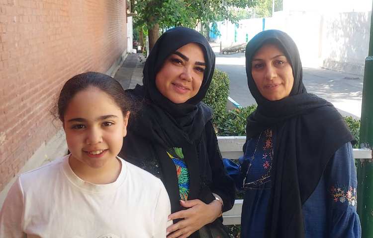 خاطره بازی با مامان 1