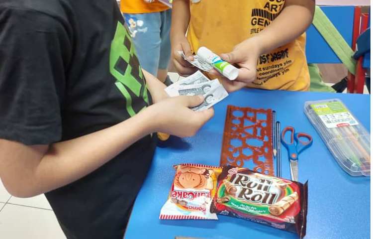 خرید و فروش در کلاس 2