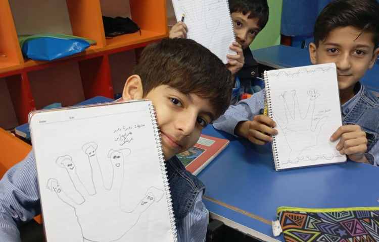 خط،نیم خط،پاره خط،ریاضی پایه سوم فصل پنجم صفحات 82 و 83 1