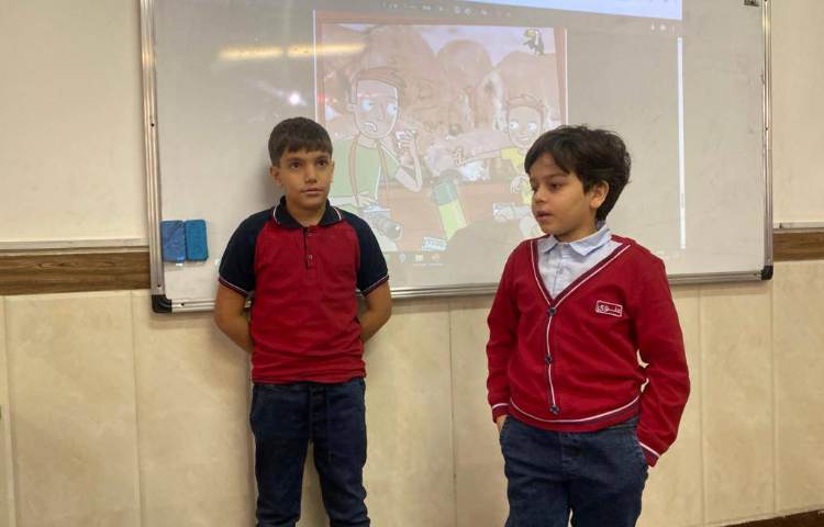 خلاصه‌گویی کتاب داستان به مناسبت هفته‌ی کتاب و کتاب‌خوانی در زنگ زبان