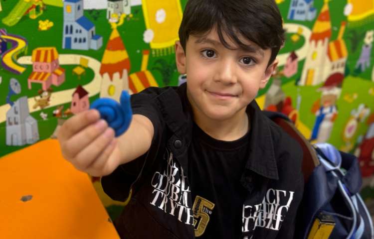 خمیربازی:درست کردن حلزون 2