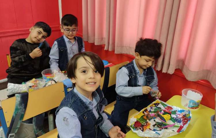 خمیربازی بازی با اشکال هندسی 2