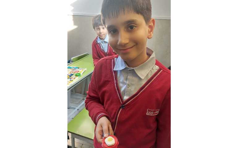 خمیربازی در کلاس 6