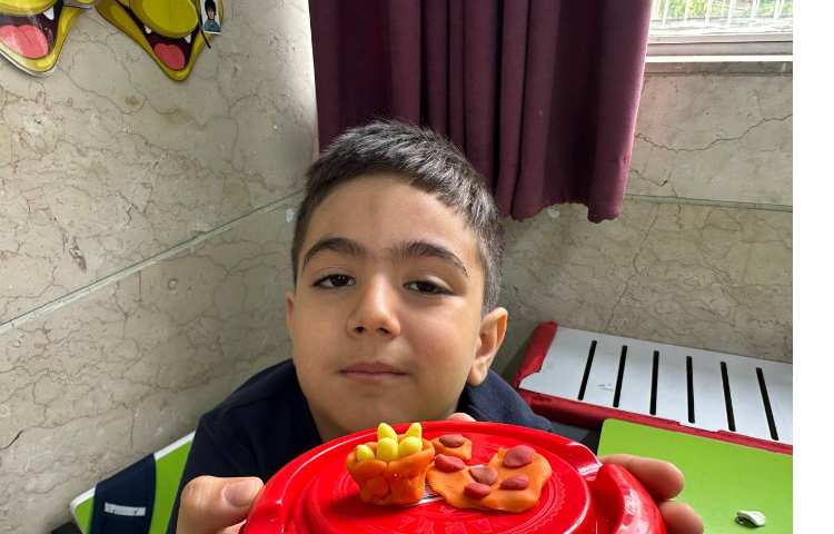 خمیر بازی ساخت غذا جهت تثبیت نشانه غ 9