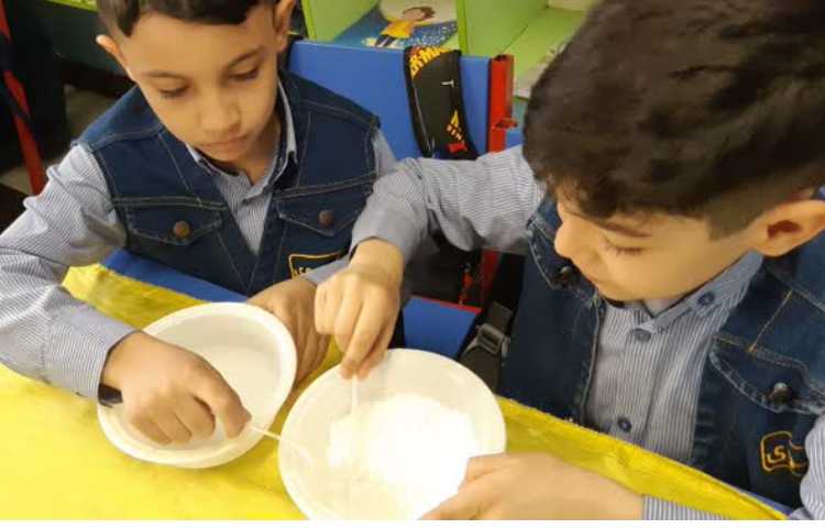 خمیر جادویی هفته ملی علوم 1