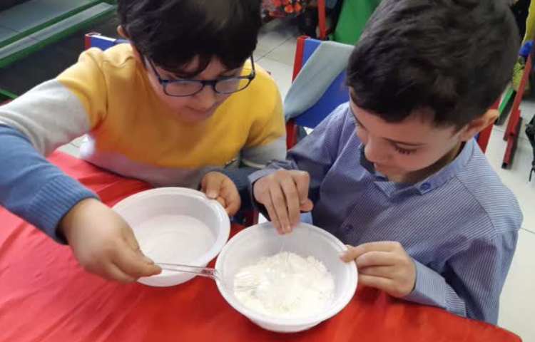 خمیر جادویی هفته ملی علوم 2