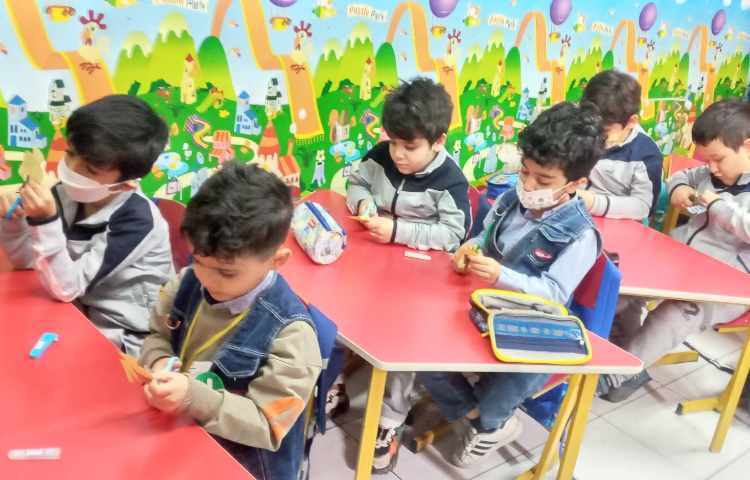 خوانداری (کار دستی او (جارو ) 4