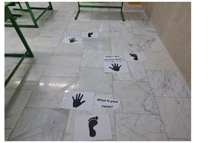 خودتان را معرفی کنید