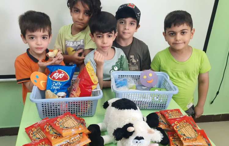 خوراکی سالم و ناسالم و درست کردن بستنی آلاسکای 5