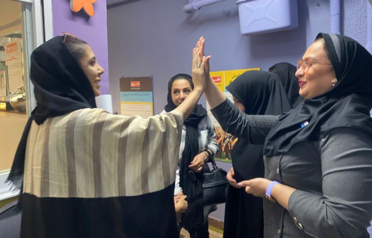 :خوشامدگویی صبحگاهی (آداب معاشرت یا اتیکت) 5