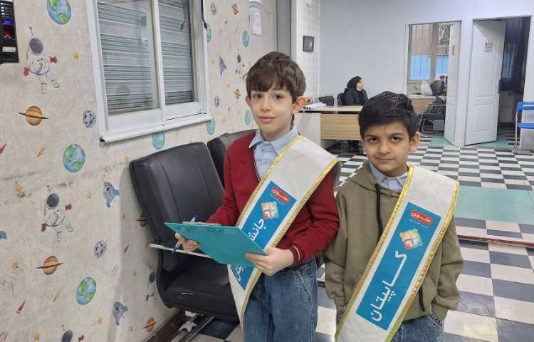 خوشامدگویی و صبحگاه گروه آبی 4