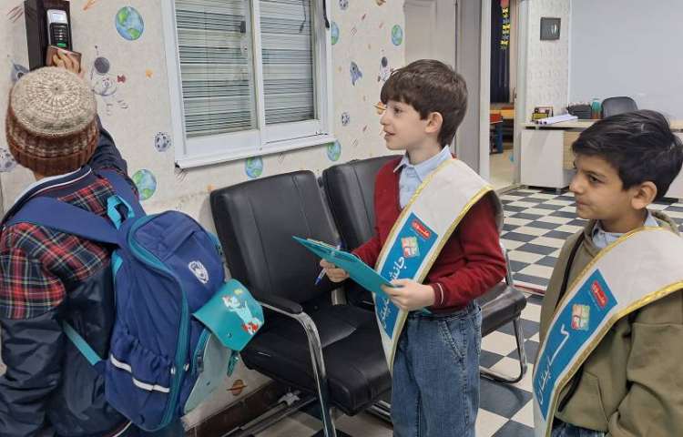 خوشامدگویی و صبحگاه گروه آبی 5