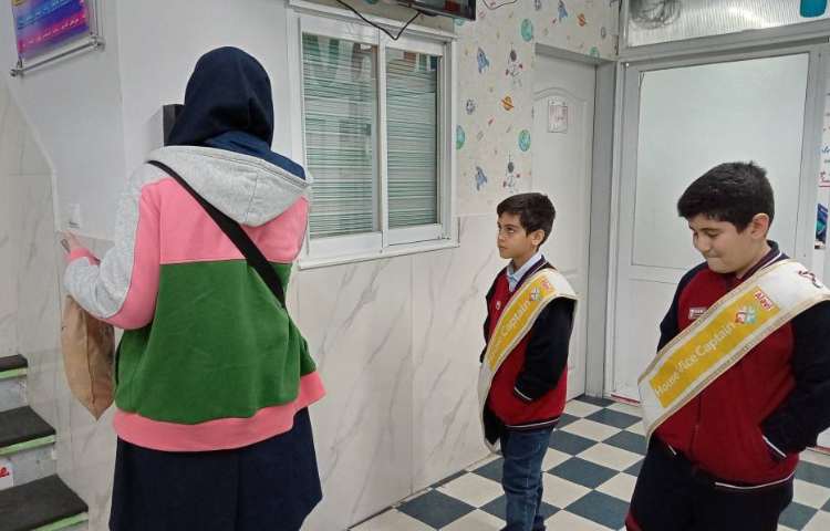 خوشامدگویی و صبحگاه گروه زرد 1