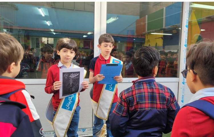 خوشامدگویی و صیحگاه گروه آبی 10