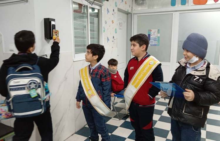 خوشامدگویی گروه زرد 2