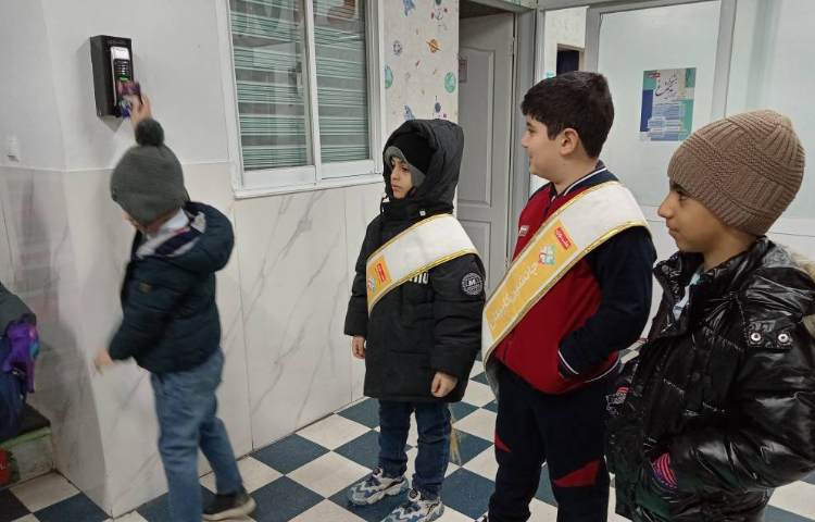 خوشامدگویی گروه زرد 2