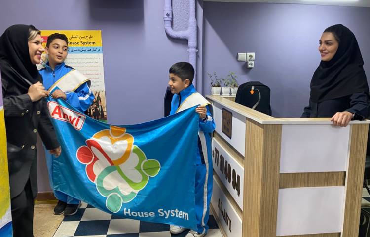 :خوش آمدگویی صبحگاه چهارخانه گروه آبی 5