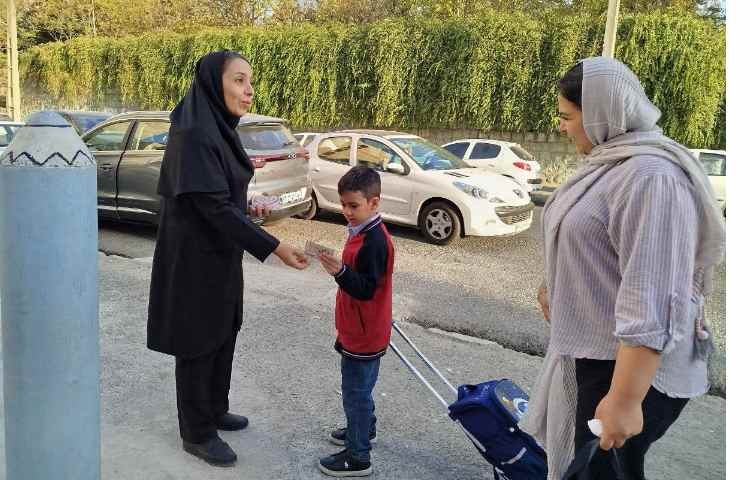 خوش آمدگویی مدیر مدرسه به دانش آموزان به مناسبت روز دانش آموز 12