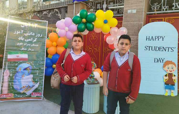 خوش آمدگویی مدیر مدرسه به دانش آموزان به مناسبت روز دانش آموز 29