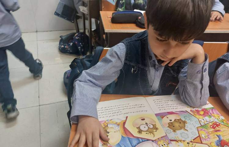 داستان خوانی باهدف تقویت روان خوانی و تقویت قدرت بیان 3