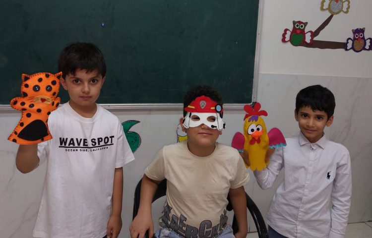 داستان خوانی و اجرای نمایش 1