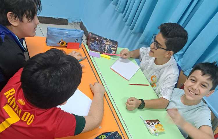 داستان نویسی و کارگروهی در کلاس زبان 2