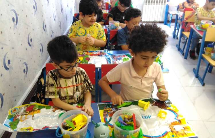 : دانشمندان کوچک، آزمایش سبک و سنگین 1