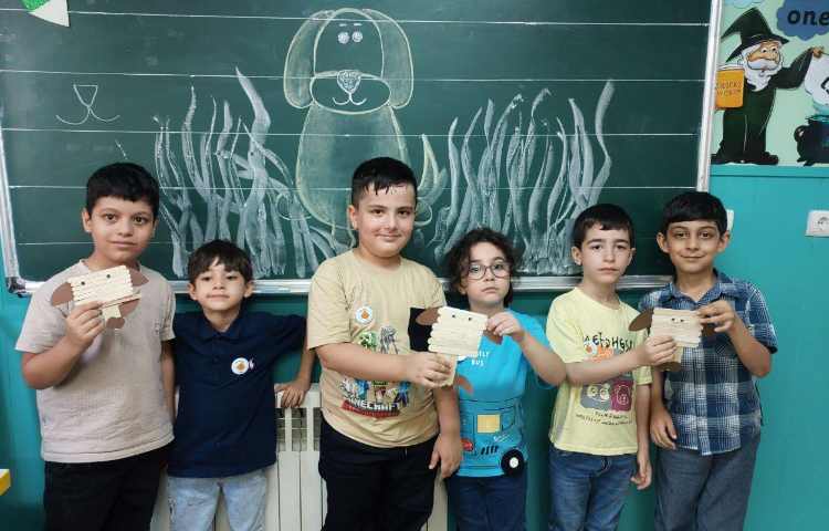 دانشمندان کوچک آشنایی با حواس پنج گانه