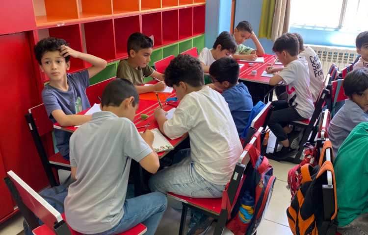 دانشمند کوچک(ریاضی) تشخیص طبقات اعداد در جدول ارزش مکانی