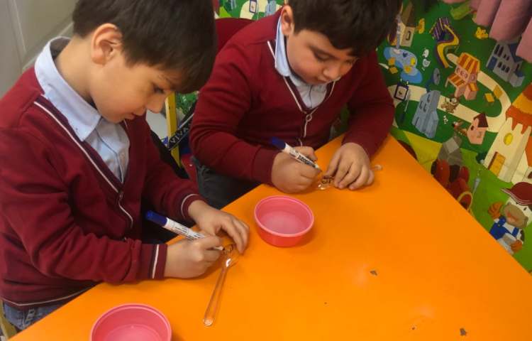 دانشمند کوچک:نقاشی متحرک 1