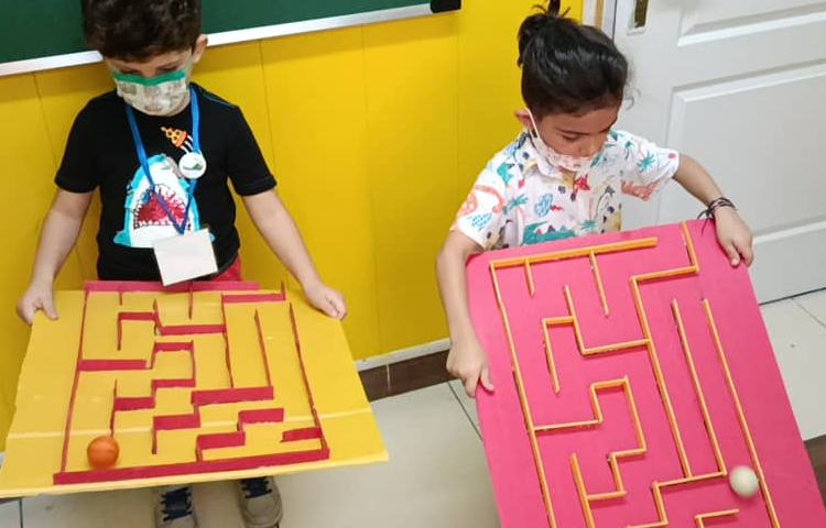 :دانشمند کوچک، بازی ماز و توپ، کلاس بادبادک 9